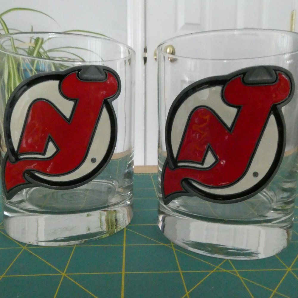 New Jersey Devils Lowball Glassware Set (Pewter Logos)